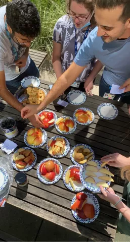 Kampmann lab apple tasting