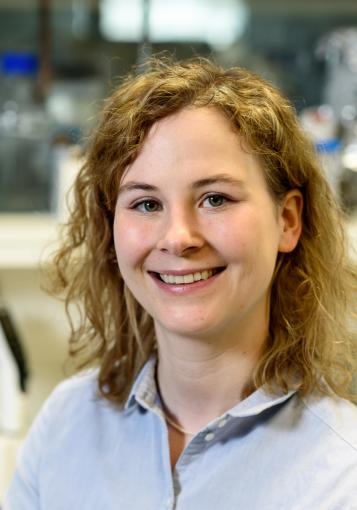 Nina Dräger, Kampmann Lab